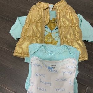 4 piece pack Shiny gold vest.